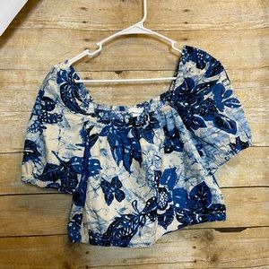 H&M floral cropped shirt 🛍